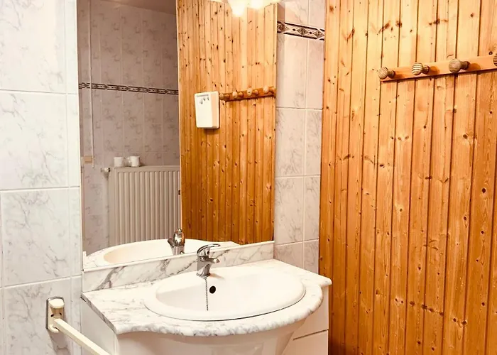 Au Petit Clocher - Ardennen Дом отдыха