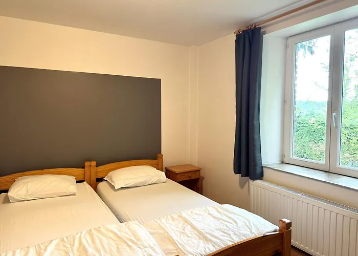 Au Petit Clocher - Ardennen Феррьер